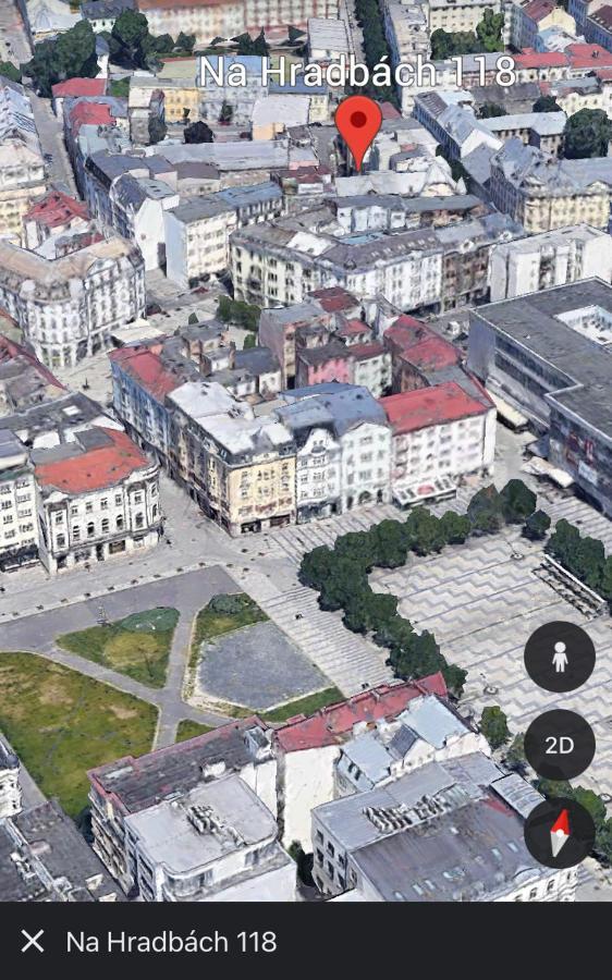 Red&Black Apartment City Centr, Na Hradbach 118 オストラヴァ エクステリア 写真